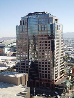 Bank of America Tower (Phoenix) httpsuploadwikimediaorgwikipediacommonsthu