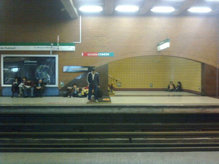 Baquedano metro station