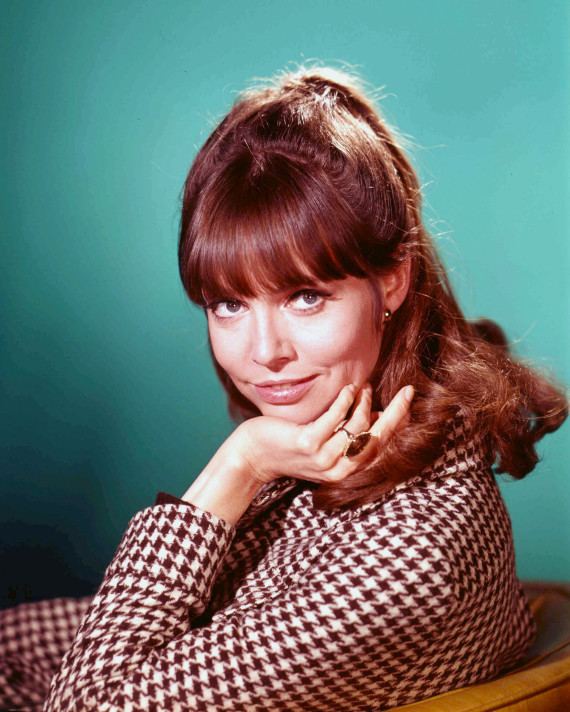 Barbara Feldon oBARBARAFELDONPHOTO570jpg5