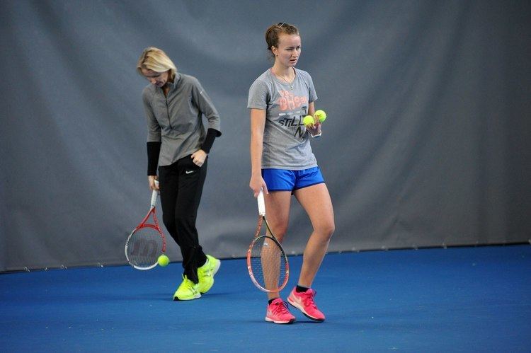 Barbora Krejčíková EMPIRE Tennis Academy Wimbledon winner Jana Novotna and Barbora