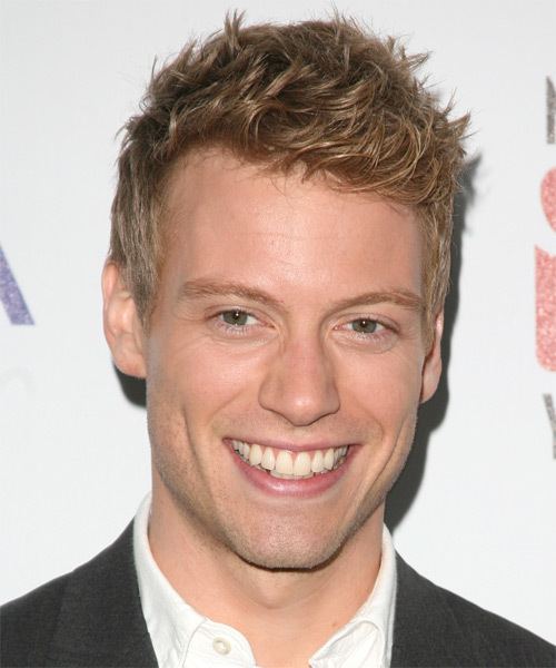 Barrett Foa Barrett Foa Hairstyles Celebrity Hairstyles by