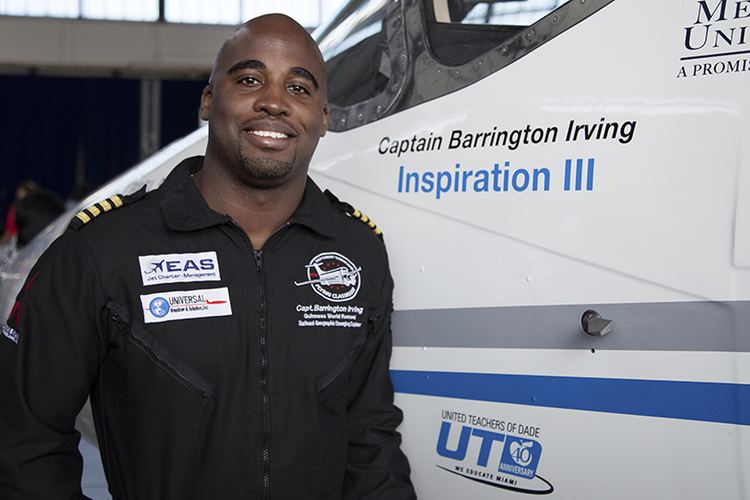 Barrington Irving Meet the Captain FlyingClassroomcom