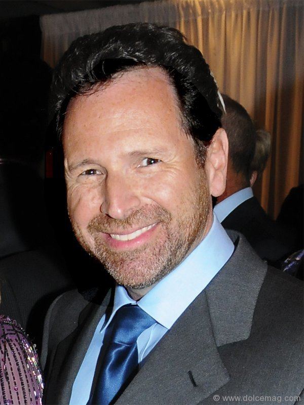 Barry Avrich Best Buddies Gala Dolce Vita luxury magazine