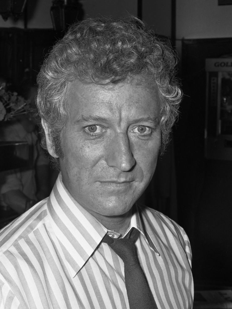 Barry Foster (actor) httpsuploadwikimediaorgwikipediacommons33