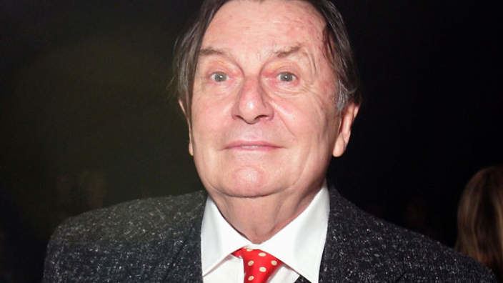 Barry Humphries Barry Humphries joins Hobbit cast SBS News