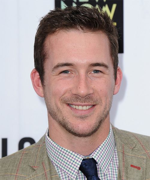 Barry Sloane Barry Sloane Hairstyles Celebrity Hairstyles by