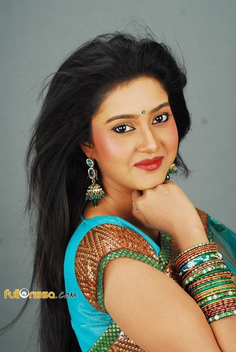 Barsha Priyadarshini Barsha Priyadarshini Oriya Actress Biography Photos