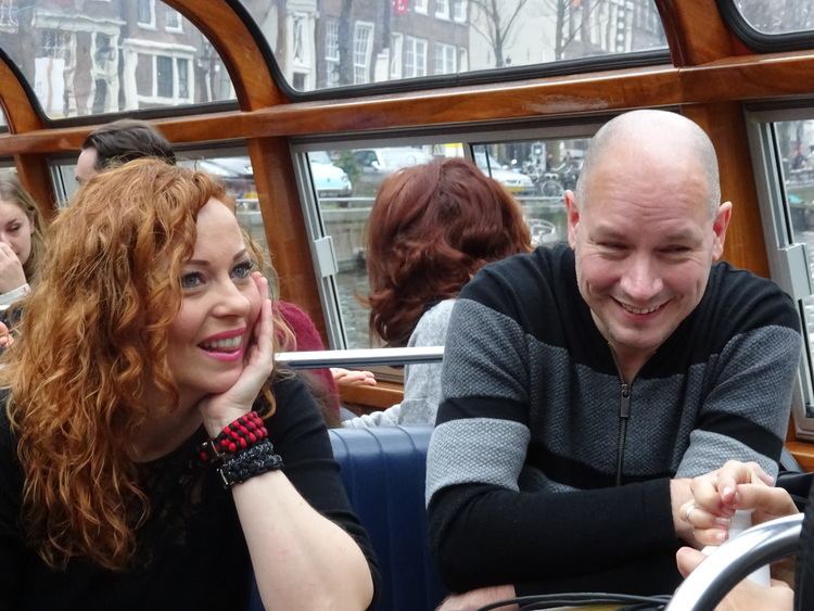 Bart Smits Canal boat trip and concert 17 Dec2016Anneke and Bart Smits