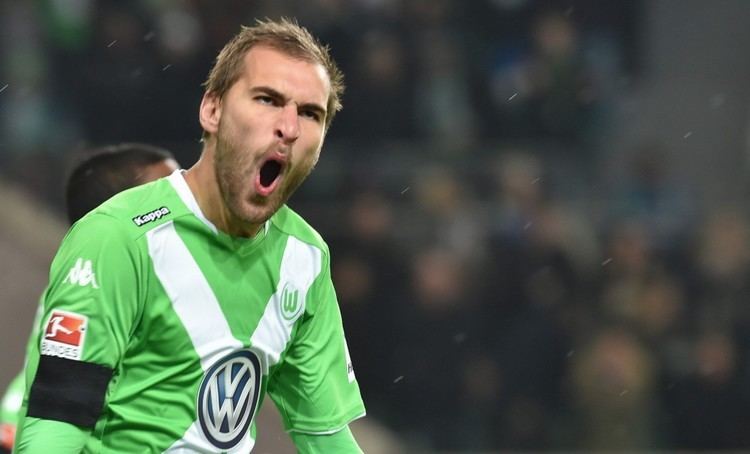 Bas Dost VIDEO Waanzinnige goal Dost tegen BayernInternationaal