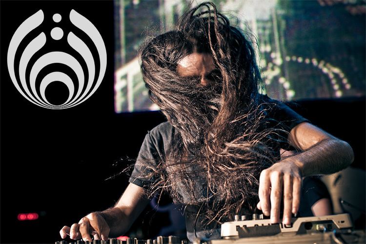 Bassnectar Bassnectar Declares His Music Is Not quotElectronicquot EDM
