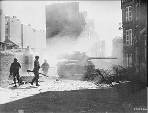 Battle for Brest httpsuploadwikimediaorgwikipediacommonsthu