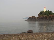 Battle Island Light httpsuploadwikimediaorgwikipediacommonsthu