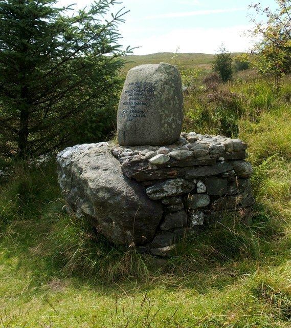 Battle of Glen Fruin Memorial for the Battle of Glen Fruin Lairich Rig ccbysa20