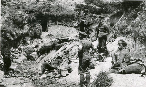 Battle of Gully Ravine June 28 1915 british stretcherbearers at the battle of gully