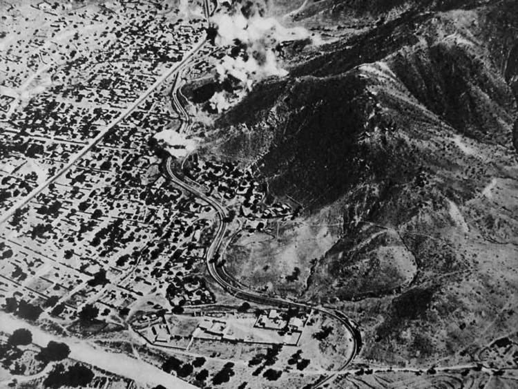 Battle of Keren 21st February 1941 Surviving shellfire in the Battle for Keren