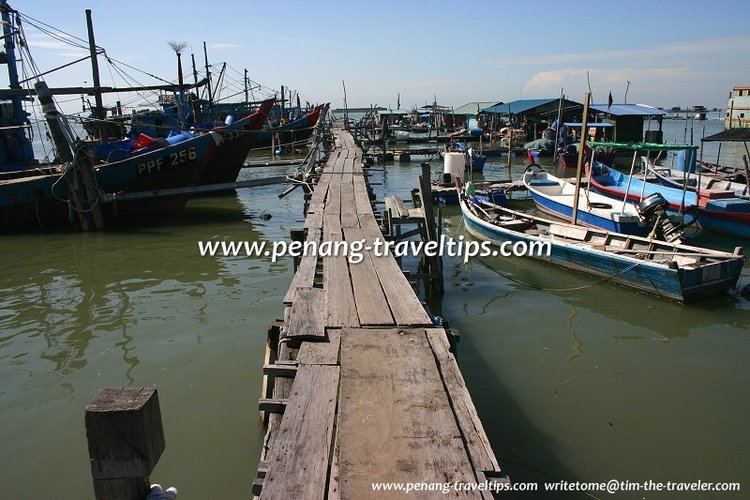 Batu Maung wwwpenangtraveltipscompicsfishingboatsbatu