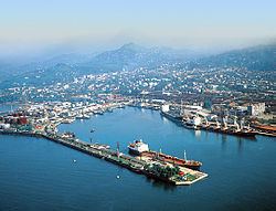 Batumi Bay httpsuploadwikimediaorgwikipediacommonsthu