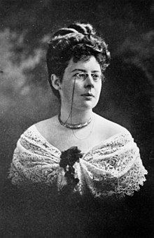 Beatrice Grimshaw httpsuploadwikimediaorgwikipediacommonsthu