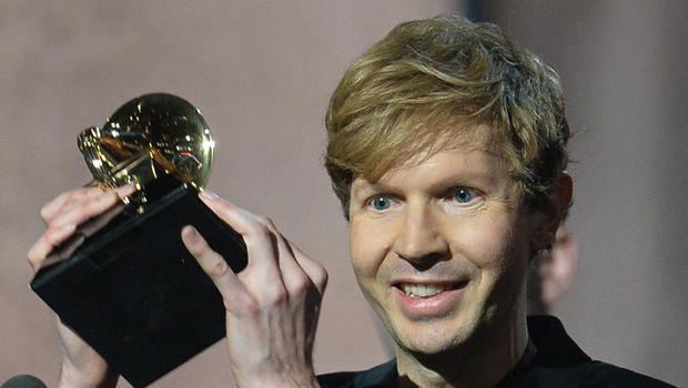Beck Beck reacts to Kanye West39s Grammys 2015 stagecrashing
