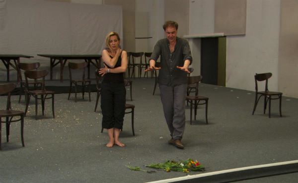 Becoming Traviata Becoming Traviata goes behind the opera scenes with Natalie Dessay