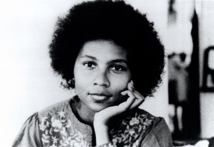 Bell hooks Idol Worship bell hooks Was Right Autostraddle