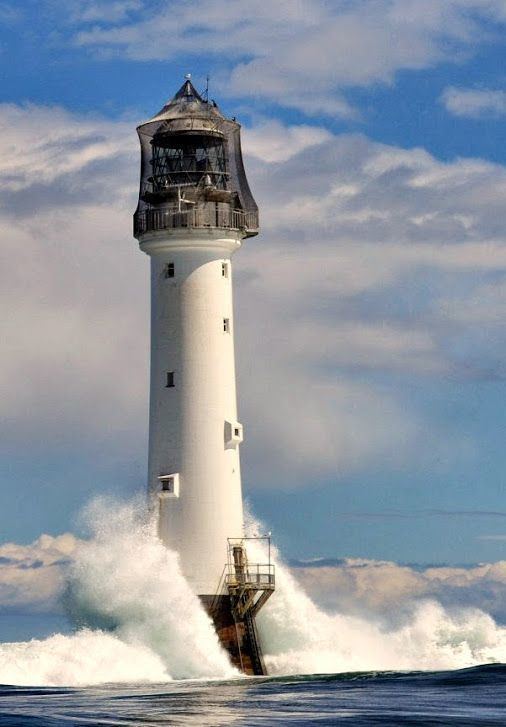 Bell Rock Lighthouse Yli tuhat ideaa Bell Rock Lighthouse Pinterestiss Majakat