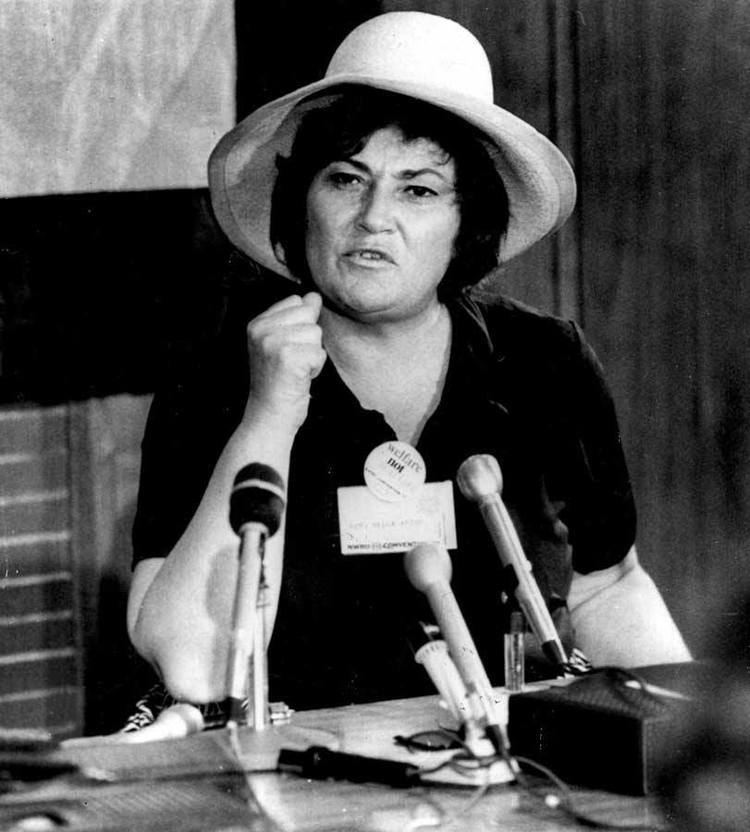 Bella Abzug Bella Abzug a right on woman in the 197039s women39s rights