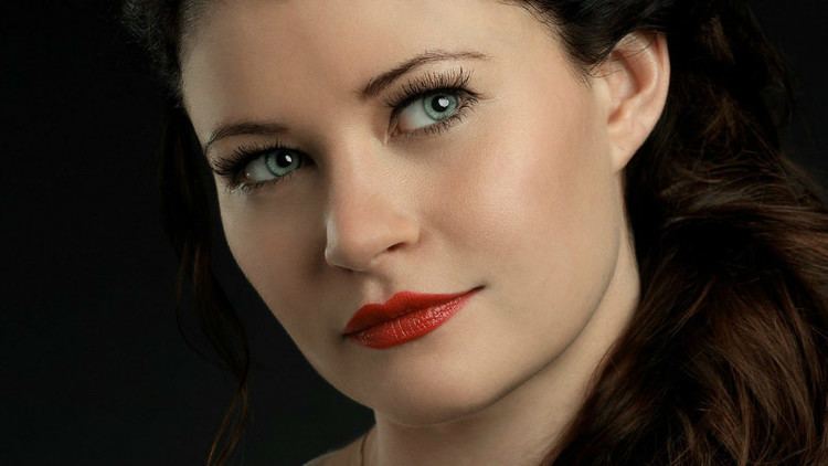 Belle (Once Upon a Time) Once Upon A Time39 Season 6 will dig into Belle39s backstory Screener