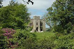 Bellister Castle httpsuploadwikimediaorgwikipediacommonsthu