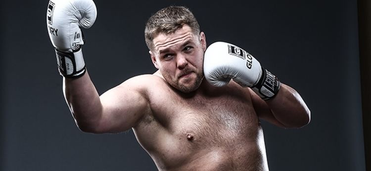 Ben Edwards (kickboxer) FightLiveTV Australian kickboxer Ben Edwards has eyes set on UFC