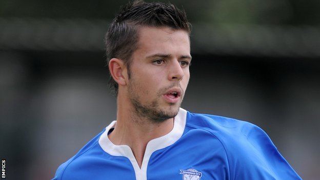 Ben Greenhalgh BBC Sport Ebbsfleet sign Ben Greenhalgh and give Aaron