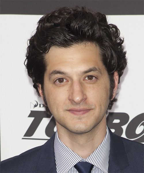 Ben Schwartz Ben Schwartz Medium Wavy Casual Hairstyle TheHairStylercom