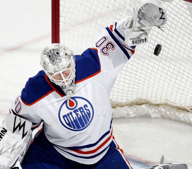 Ben Scrivens NHL Ben Scrivens lashes out at report his wife 39big loser