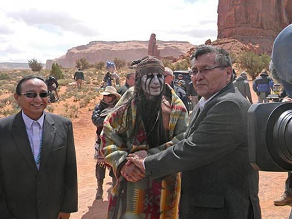 Ben Shelly Actor Johnny Depp Meets Navajo President Ben Shelly on Set Indian