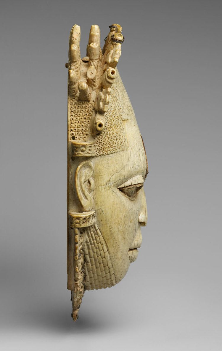 Benin ivory mask Queen Mother Pendant Mask Iyoba Work of Art Heilbrunn Timeline