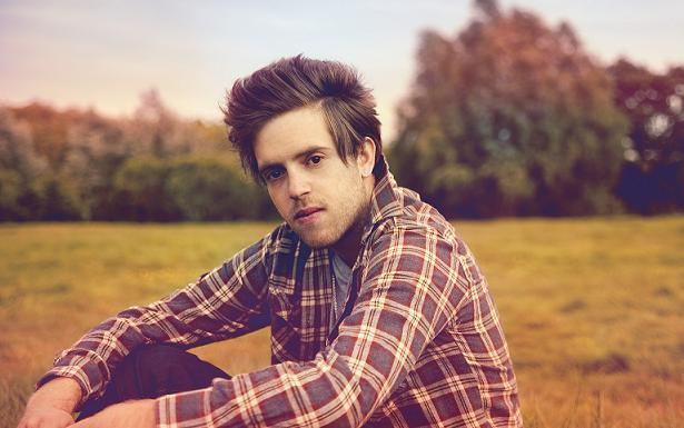 Benjamin Francis Leftwich Benjamin Francis Leftwich Hits The Road News Clash