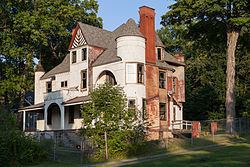Benjamin Franklin Jones Cottage httpsuploadwikimediaorgwikipediacommonsthu