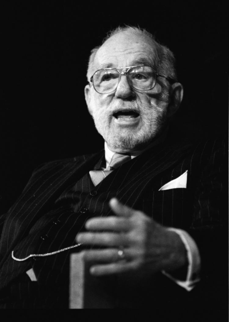 Benjamin Spock Benjamin Spock Quotes Quotio