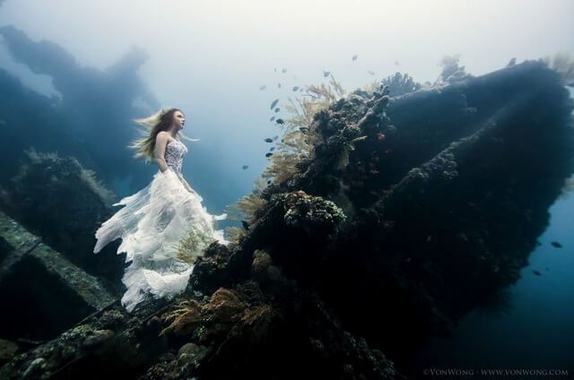 Benjamin Von Wong 2 Models 7 Divers In An Underwater Shipwreck Part 1 Von Wong Blog