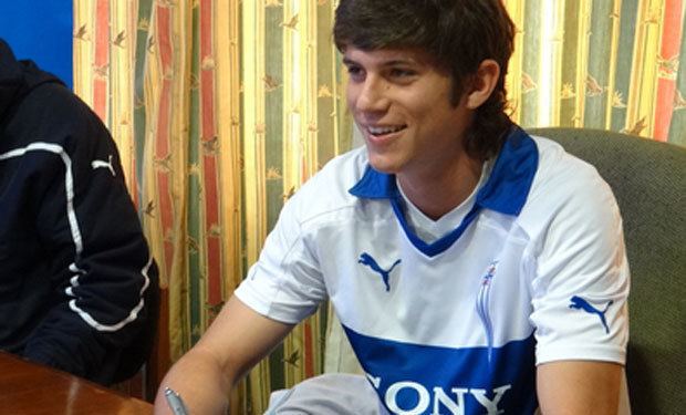 Benjamín Kuscevic Defensa central de 18 aos de la UC parte al Real Madrid LA TERCERA