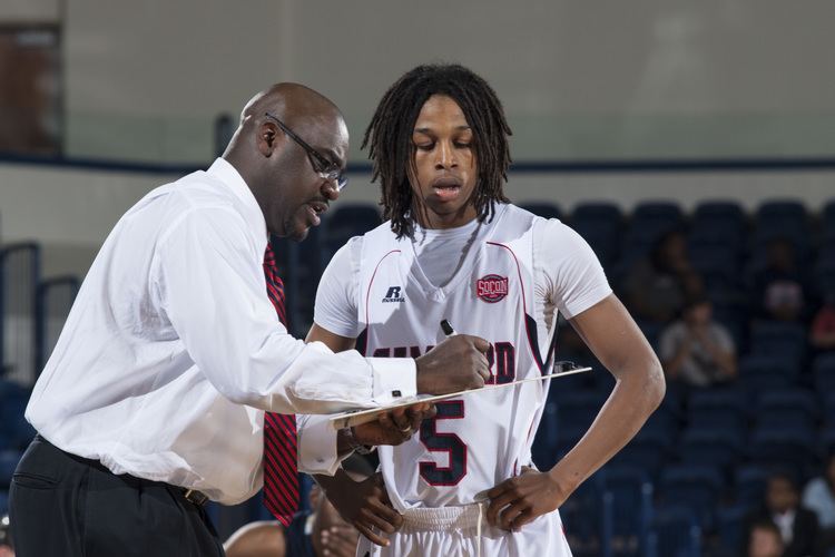 Bennie Seltzer Who is Bennie Seltzer A look at the Samford mens basketball coach