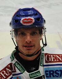 Benoît Mondou wwwplanetehockeycomimagesUpspawMondoujpg