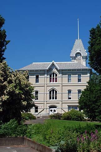 Benton Hall (Oregon State University)