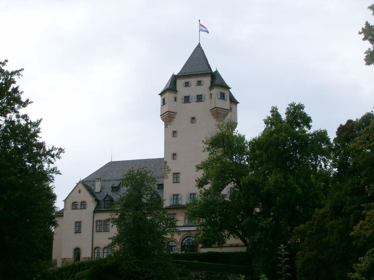 Berg Castle FileColmar Berg 05 grand duke castle Luxembourgjpg Wikimedia Commons