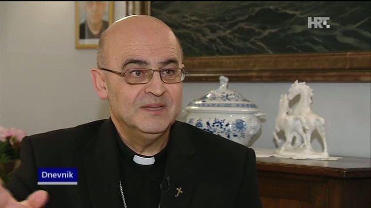 Berislav Grgić HRT Najsjeverniji biskup na svijetu je Hrvat iz Bosne i Hercegovine