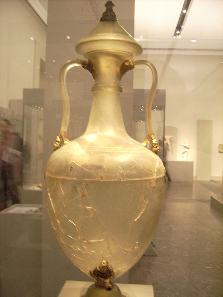 Berlin glass amphora from Olbia