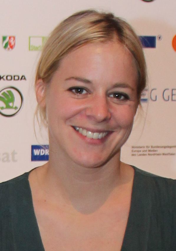 Bernadette Heerwagen httpsuploadwikimediaorgwikipediacommons66