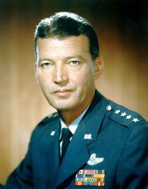 Bernard Adolph Schriever mediadefensegov2003Jul0720005986261100