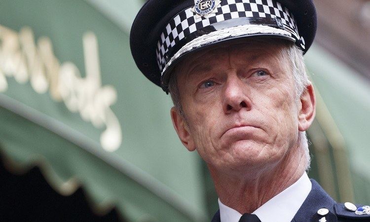 Bernard Hogan-Howe Met police chief says fiddling of crime figures is cause