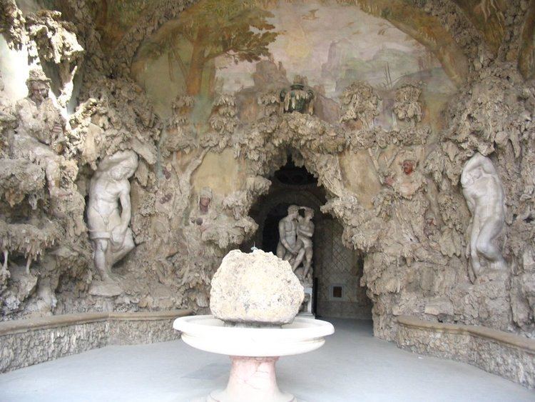 Bernardo Buontalenti Panoramio Photo of Interno della Grotta GrandeArchit